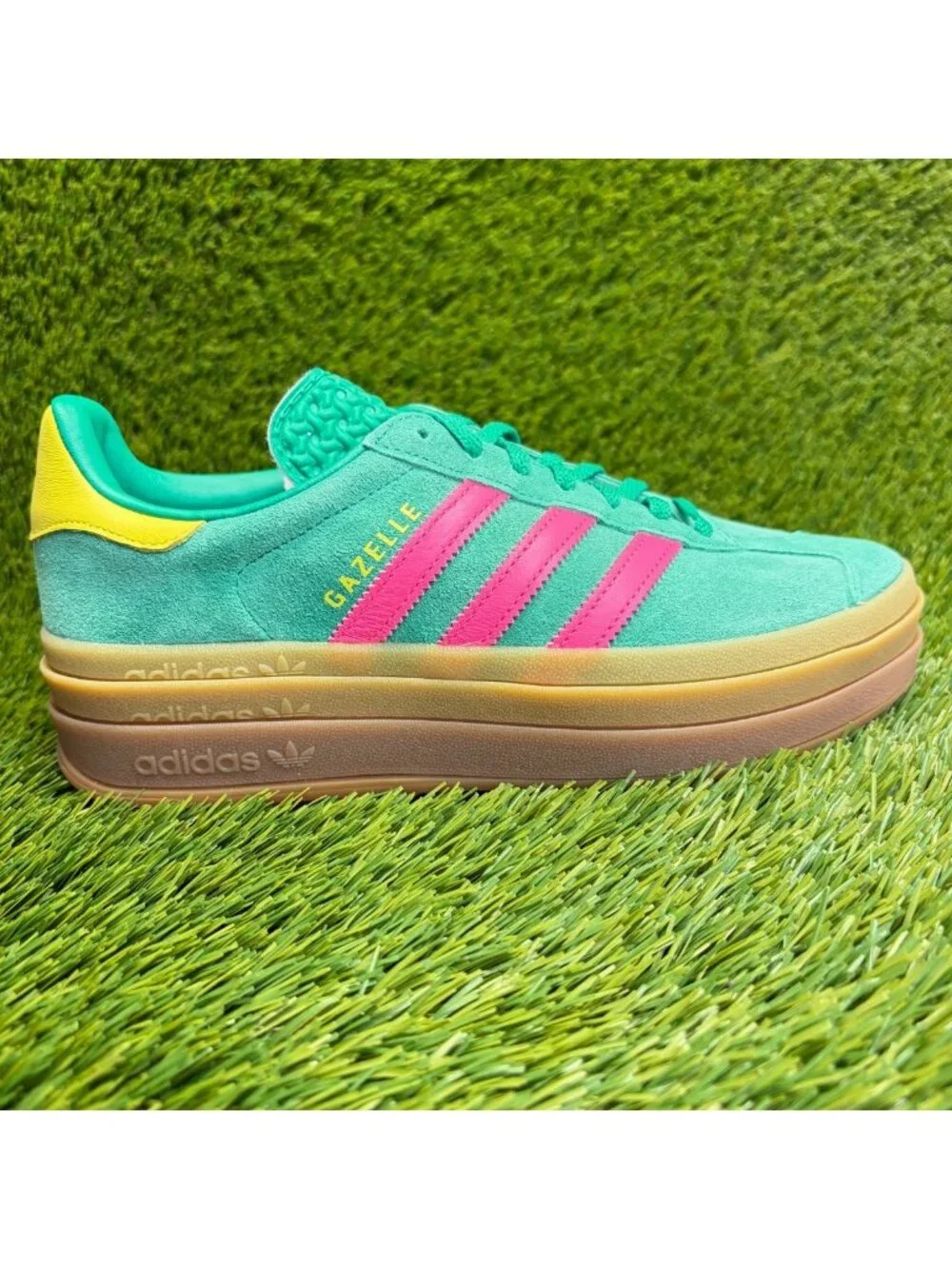 Adidas Gazelle Bold Court Womens Size 7.5 Green Pink Athletic Shoes Sneakers